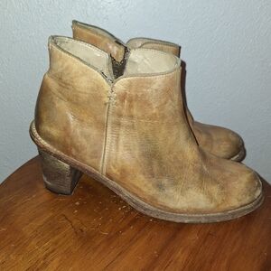 🌟 Bed Stu cobbler series tan leather ankle boots booties Women's size 10